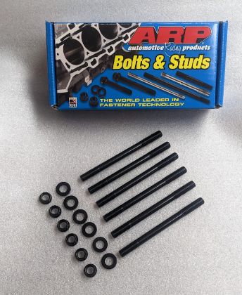 Picture of MT07 R7  ARP Head stud kit